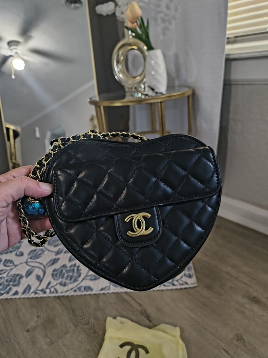 CHANEL Handbags - CHANEL Black Quilted Heart Crossbody with Gold Chain